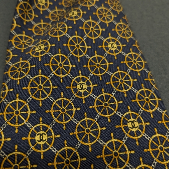 Chanel Paris Captains Wheel Pattern Tie Navy Blue Gold - Picture 5 of 12